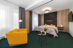 Porto Aparthotel Giżycko - Image 1