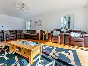 5 Bed in Newquay oc-46489 - Image 3