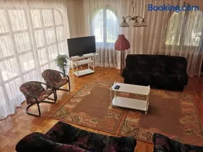 Kossuth Apartman - Image 2