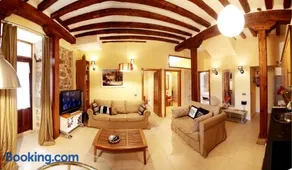 Casa Rural Siguenza Domus 200m2 de Vivienda y Exterior - Image 3