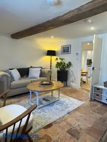 5 chapel lane Wymondham Norfolk - Image 4