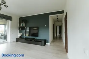 Modern home for families -Nature,Comfort and Space - Image 3