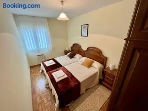 Apartamento en A Pontenova - Image 1