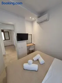 AEOLLOS Luxury APRTS - Image 1