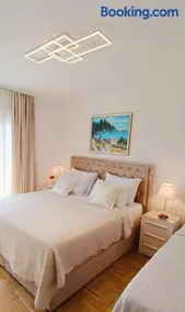 Villa Queen - Image 5