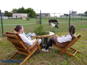 Tiny house familiale à la ferme pédagogique - Spa inclus - 1h30 de Paris - Image 2