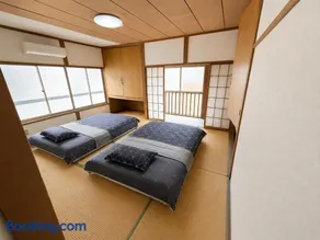 check inn - Image 4
