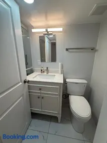 Private Studio in Park House - Image 5
