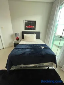 Mansão em Condomínio - Image 2
