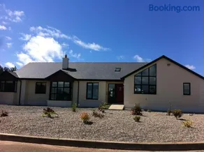 Kilmore Quay Castleview 1 - 5 Bedroom House - Image 1