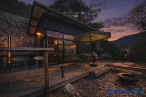 ACMÉ Lodge lake view & Nordic bath - Image 1