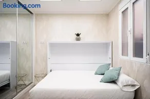 Moncloa Apartment - Image 2