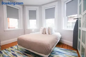 A Stylish Stay w/ a Queen Bed, Heated Floors.. #14 - Image 5