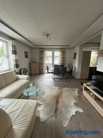 Ferienwohnung mit Blick auf die Buchensteinwand - Image 1