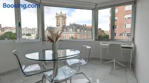 DFLAT Escultor Madrid Apartments - Image 1