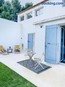 Le Romarin Bas de villa T2 avec jardin et parking au pied de la Forêt - Image 3