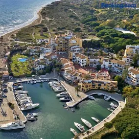 Marbellamar, Beachfront Apartment in Calahonda - Image 3