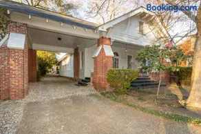 Near Downtown Parks & Museum - Midtown Main House - Image 4