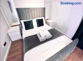 Spacious One Bedroom Apartment in Camden Town - Image 2