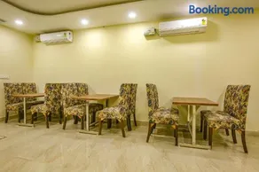 Hotel Melano Ambala Chandigarh Rd Zirakpur SkyJumper park - Image 3