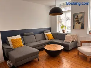 Maison Jacuzzi - Image 2