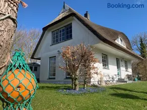 Ferienhaus "Heidis Reethaus in Dranske Goos - Image 1