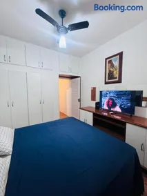 APMARAVILHOSO QUARTO e SALA LEBLON Recém REFORMADO ACEITO 5 pessoas NA ATAULFO DE PAIVA - Image 2