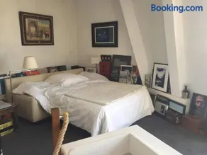 Appartement charmant avec vue sur Tour Eiffel - Paris - 60 m² - Image 4