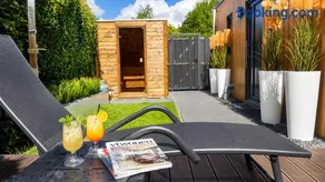 Steam & Dream - Hottub & Sauna Retreat - Free WiFi - Full Privacy - Luxury Experience - Image 2