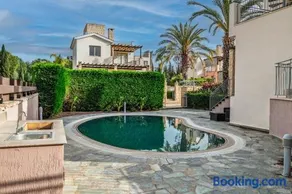 Leda Beach Villa - Image 4