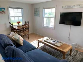 Townhouse A, Ocean Road, Point Judith - Image 3