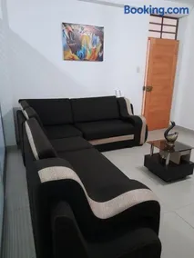 Cozy Whole Apartment - Image 1