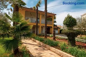 Apartment Villa Olga - Image 1