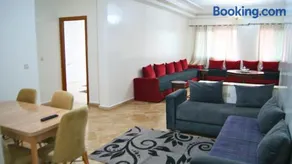 City Center Stay - Residency W Spacious Aparts, Kingsize Beds, AC, Terrace View, Elevator - Image 2