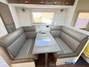 Tiny home in Bayswater - Image 2