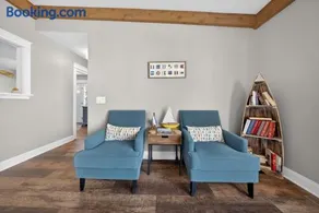 High Garden by Simple Life Rentals - Image 3
