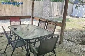 24th Street House - Image 3
