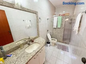 Casa Completa com Churrasqueira em Patos de Minas - Image 4