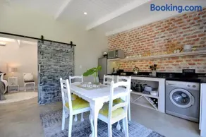 SAFFRON COTTAGE - Image 3