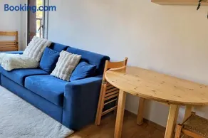 Charming apartment overlooking the valley - Image 3