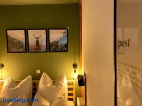 Desiree-Appartements Waldruhe mit Pool & Sauna - Image 2