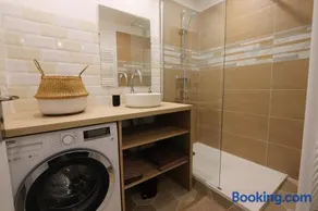 Studio tout confort - Climatisation, parking, wifi - Image 1