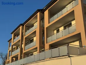 Salt Hill Premium Apartments - Image 3