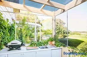 The Potters Garden B&B - Image 1