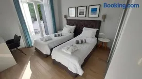 Villa R&B - Image 3