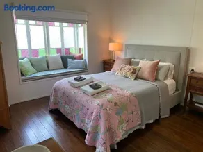 The Old Post Office Homestay - Image 3