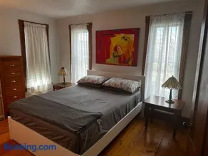 House & loft, pool table, ping-pong, fireplace, AC - Image 2