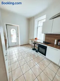 Appartamento in villa antica a pochi passi dal lago - Image 3