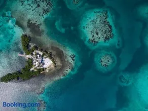 Gladden Private Island - Image 4