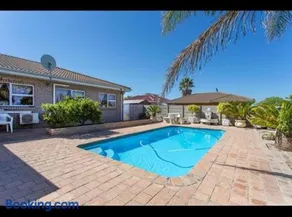 Peters Place - Image 2